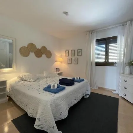 The Little Palm Κοραλέχο